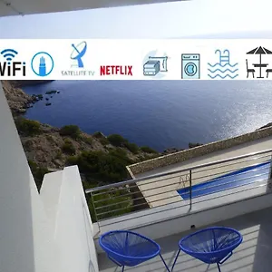 Icaros 4-appartement Avec Terrasse, Grande Piscine Et Parking, En Surplomb De , Begur Espagne